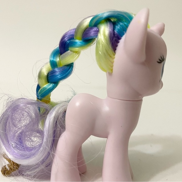 My Little Pony Holly Dash Rainbow Power UK Exclusive - Picture 7 of 15